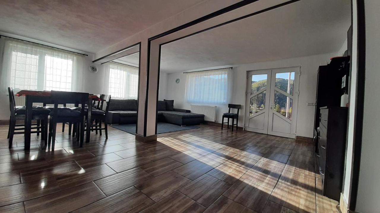 布朗Casa In Curte La Zavate别墅 外观 照片